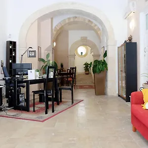Nuova Mastrarua Syrakus